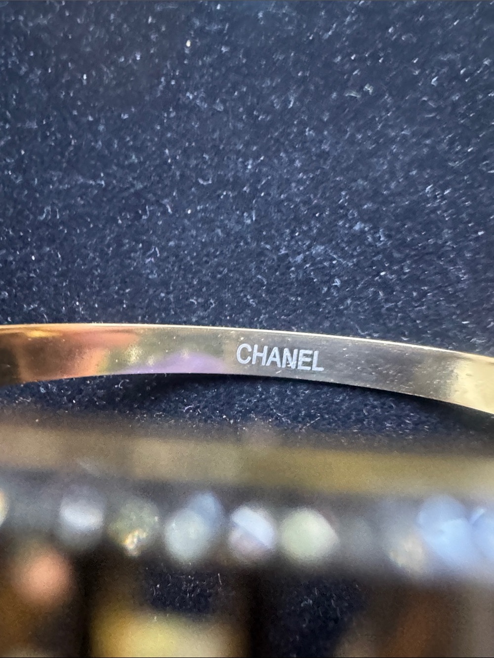 Bangle bracelet Gold tone and Clear Crystal Bracelet - Picture 5 of 5
